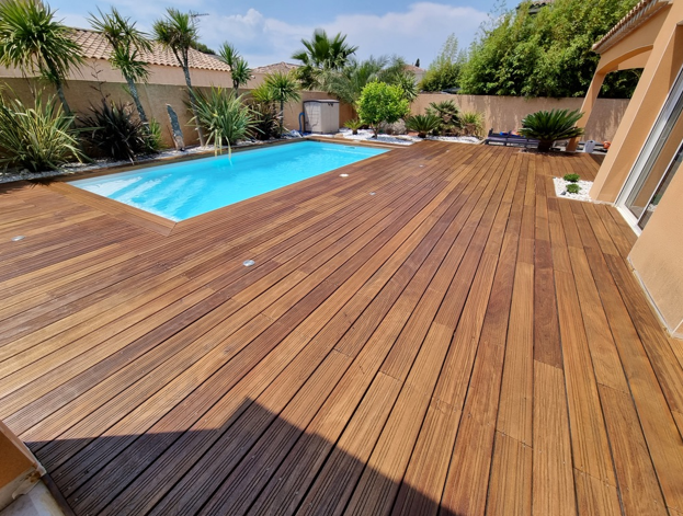 Expertise locale en traitement et rénovation de terrasses bois - D'OC Terrasses & Parquets